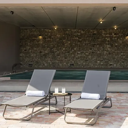 Domaine De Saint Quentin Bed & Breakfast