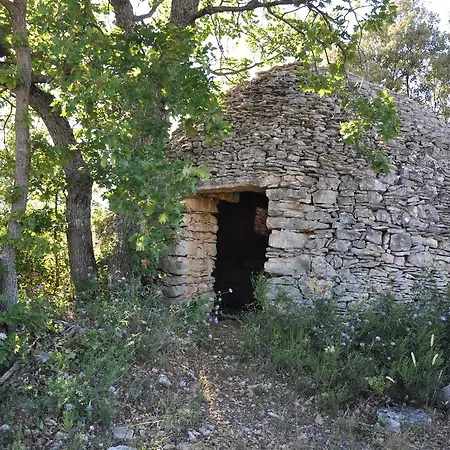 Bed & Breakfast Domaine De Saint Quentin 3*