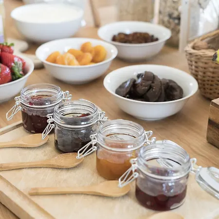Bed and breakfast Domaine De Saint Quentin Oppedette