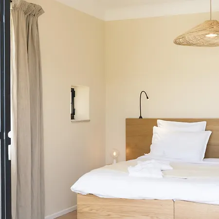 Bed & Breakfast Domaine De Saint Quentin 3*