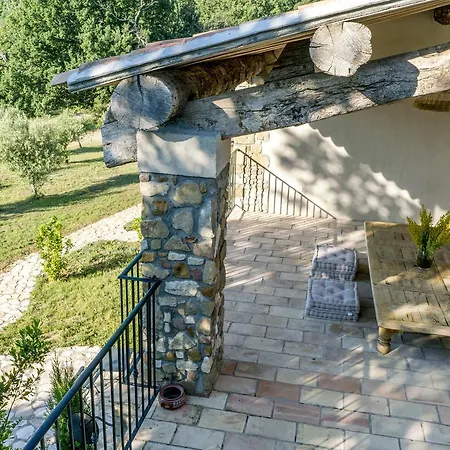 Domaine De Saint Quentin 3*