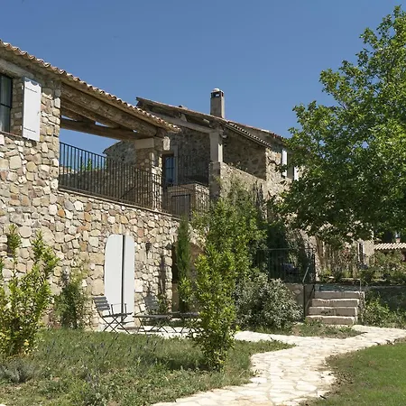 Domaine De Saint Quentin Bed and breakfast