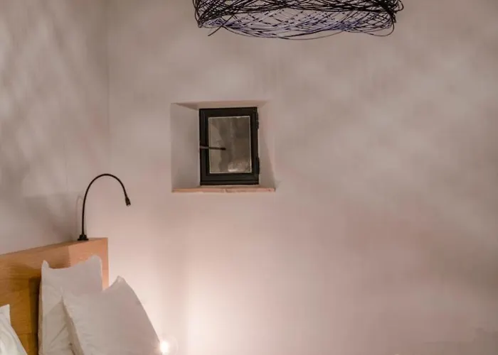 Domaine De Saint Quentin Bed & Breakfast Oppedette