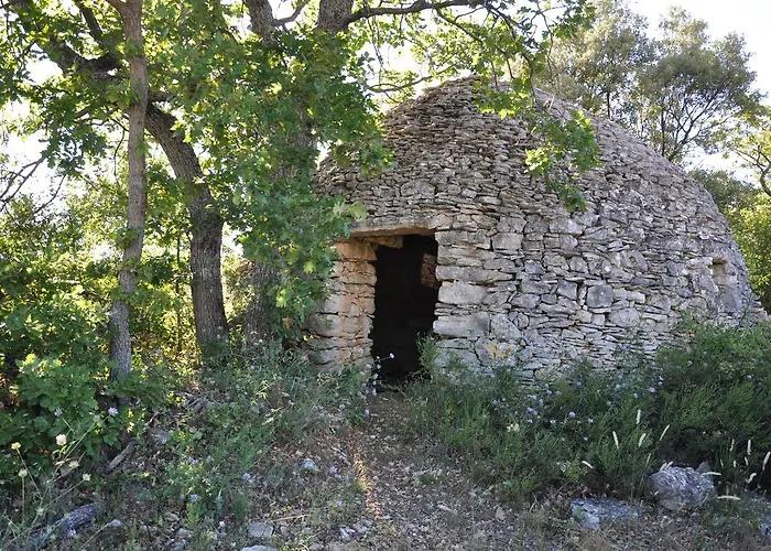 Bed & Breakfast Domaine De Saint Quentin 3*