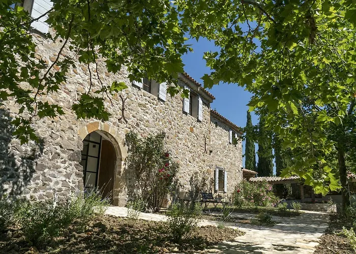 Bed & Breakfast Domaine De Saint Quentin Oppedette
